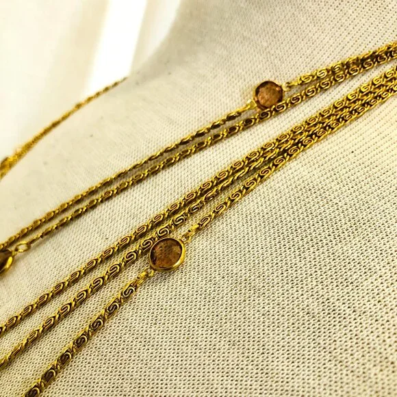 Vintage 1960s Goldette Jewelry Multi Strand Necklace with Pendants in Gold Tone - Picture 5 of 15